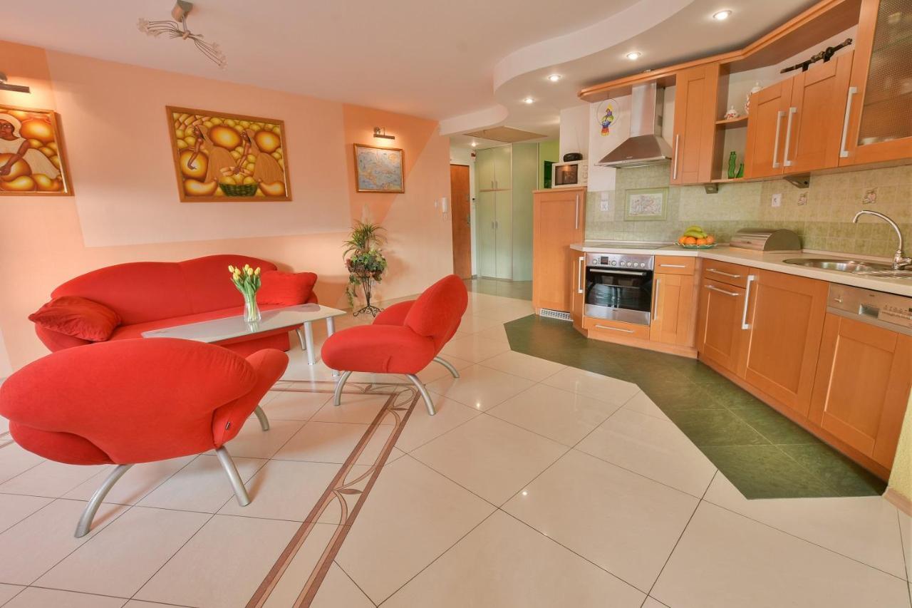 Apartamenty Promenada Колобжег Екстер'єр фото